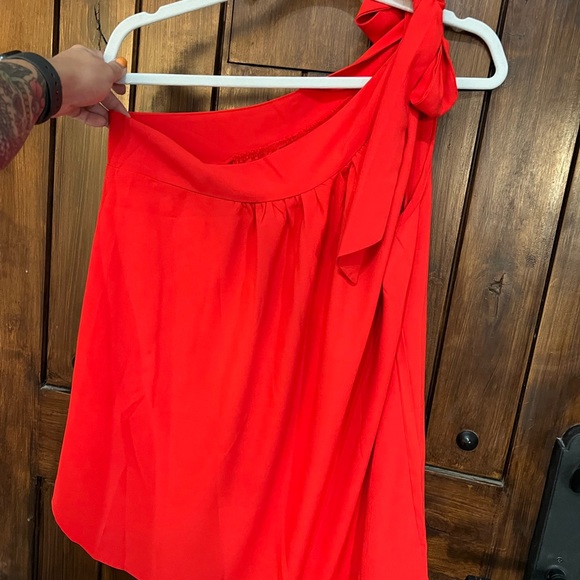 Red tie one shoulder blouse - Picture 5 of 7